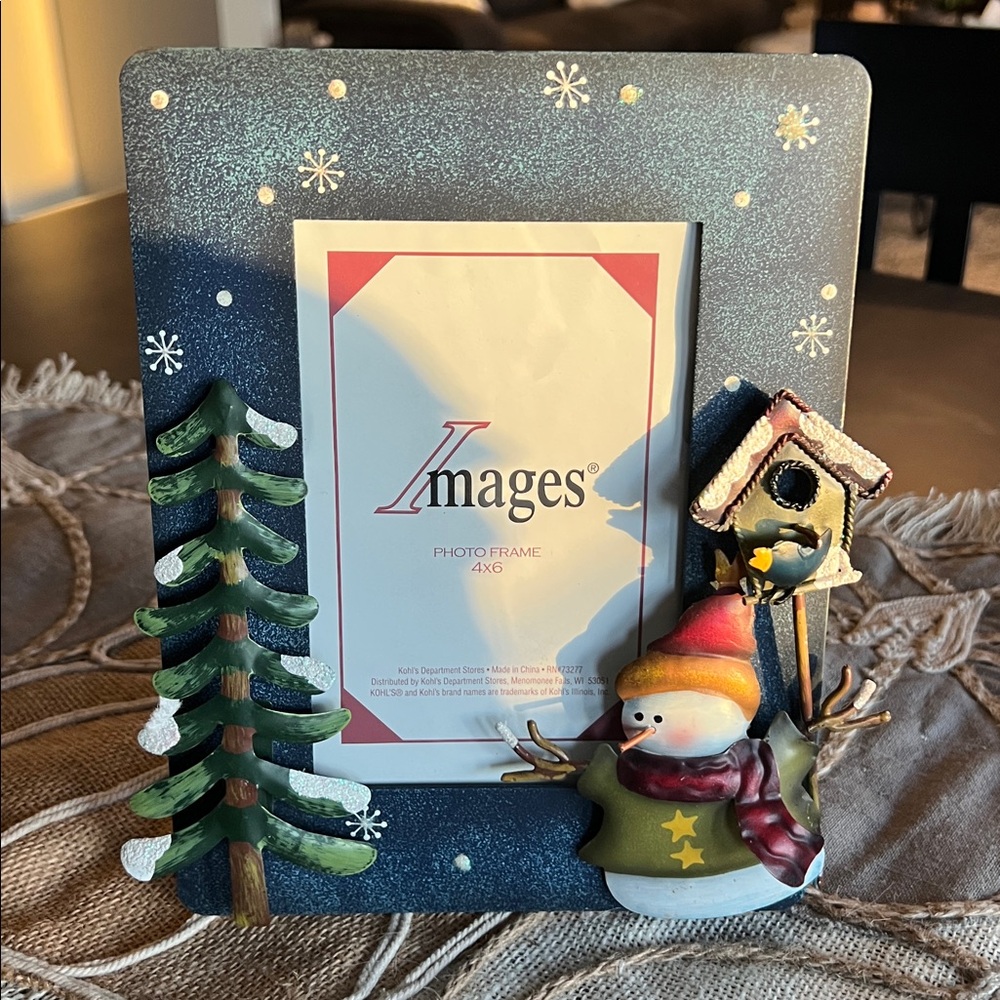 NWT IMAGES Adorable Metal Cut-Out Snowman in Wintertime Frame - 8-1/2” x 6-1/2”